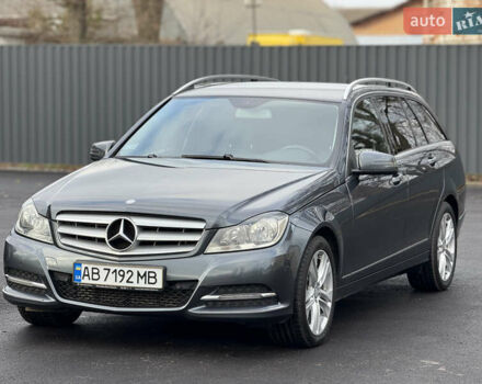 Сірий Мерседес Ц-Клас, об'ємом двигуна 1.8 л та пробігом 317 тис. км за 10650 $, фото 1 на Automoto.ua