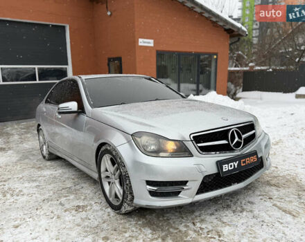 Серый Мерседес Ц-Класс, объемом двигателя 1.8 л и пробегом 246 тыс. км за 10800 $, фото 1 на Automoto.ua