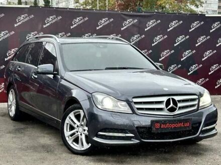 Сірий Мерседес Ц-Клас, об'ємом двигуна 2.99 л та пробігом 366 тис. км за 12700 $, фото 1 на Automoto.ua