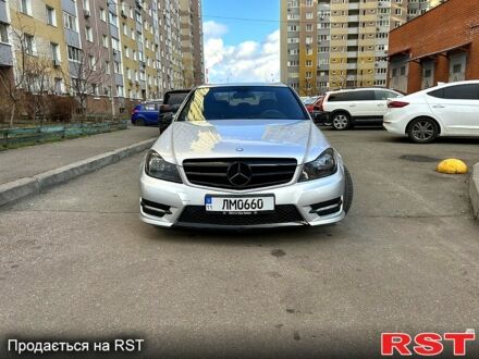 Мерседес Ц-Класс 2012 в Киеве на Automoto.ua Серый Мерседес Ц-Класс, объемом двигателя 18 л и пробегом 212 тыс. км за 12300 $, фото 1 на Automoto.ua