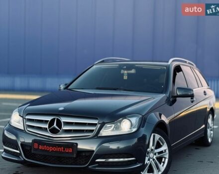 Сірий Мерседес Ц-Клас, об'ємом двигуна 2.99 л та пробігом 372 тис. км за 11999 $, фото 1 на Automoto.ua