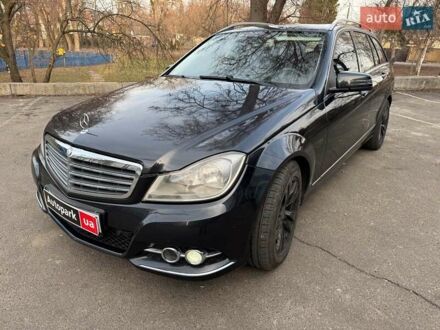 Мерседес Ц-Клас 2012 у Києві на Automoto.ua Сірий Мерседес Ц-Клас, об'ємом двигуна 3 л та пробігом 260 тис. км за 12590 $, фото 1 на Automoto.ua