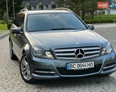 Серый Мерседес Ц-Класс, объемом двигателя 2.14 л и пробегом 312 тыс. км за 13700 $, фото 1 на Automoto.ua