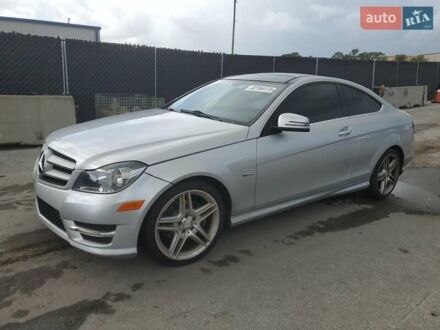 Мерседес Ц-Класс 2012 в Львове на Automoto.ua Серый Мерседес Ц-Класс, объемом двигателя 1.8 л и пробегом 136 тыс. км за 700 $, фото 1 на Automoto.ua