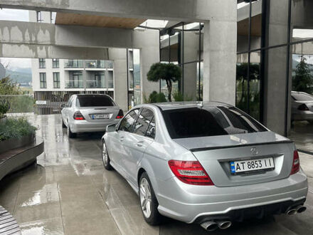 Сірий Мерседес Ц-Клас, об'ємом двигуна 1.8 л та пробігом 245 тис. км за 10900 $, фото 1 на Automoto.ua