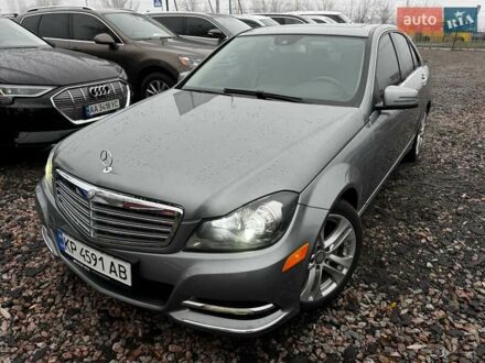 Серый Мерседес Ц-Класс, объемом двигателя 3.5 л и пробегом 80 тыс. км за 14500 $, фото 1 на Automoto.ua