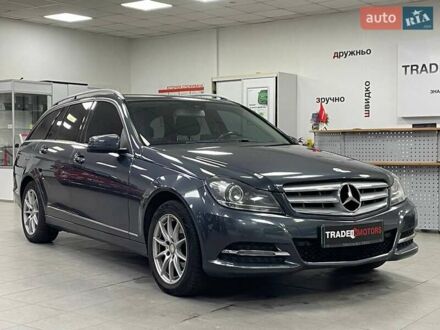 Серый Мерседес Ц-Класс, объемом двигателя 2.14 л и пробегом 306 тыс. км за 10490 $, фото 1 на Automoto.ua