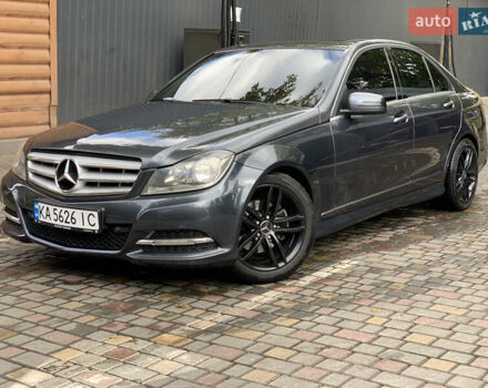 Мерседес Ц-Класс 2013 в Одессе на Automoto.ua Серый Мерседес Ц-Класс, объемом двигателя 1.8 л и пробегом 181 тыс. км за 12200 $, фото 1 на Automoto.ua