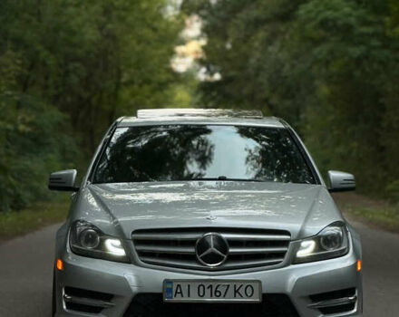 Серый Мерседес Ц-Класс, объемом двигателя 3 л и пробегом 248 тыс. км за 13000 $, фото 1 на Automoto.ua