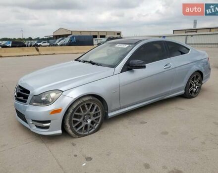 Сірий Мерседес Ц-Клас, об'ємом двигуна 1.8 л та пробігом 145 тис. км за 1000 $, фото 1 на Automoto.ua