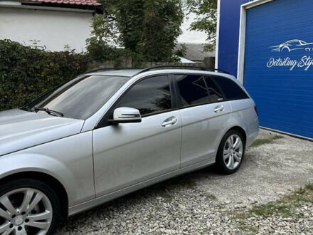 Мерседес Ц-Клас 2013 у Коломые на Automoto.ua Сірий Мерседес Ц-Клас, об'ємом двигуна 2.2 л та пробігом 290 тис. км за 11900 $, фото 1 на Automoto.ua