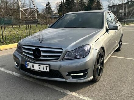 Сірий Мерседес Ц-Клас, об'ємом двигуна 1.8 л та пробігом 130 тис. км за 12200 $, фото 1 на Automoto.ua