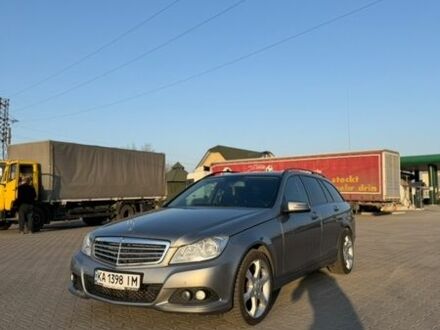 Сірий Мерседес Ц-Клас, об'ємом двигуна 2.14 л та пробігом 292 тис. км за 13500 $, фото 1 на Automoto.ua