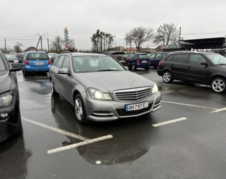 Сірий Мерседес Ц-Клас, об'ємом двигуна 2.2 л та пробігом 218 тис. км за 11000 $, фото 1 на Automoto.ua