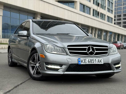 Сірий Мерседес Ц-Клас, об'ємом двигуна 1.8 л та пробігом 170 тис. км за 11999 $, фото 1 на Automoto.ua