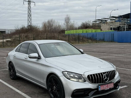 Серый Мерседес Ц-Класс, объемом двигателя 2 л и пробегом 199 тыс. км за 16500 $, фото 1 на Automoto.ua