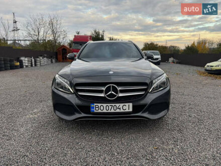 Мерседес Ц-Класс 2015 в Кременце на Automoto.ua Серый Мерседес Ц-Класс, объемом двигателя 2.14 л и пробегом 390 тыс. км за 18500 $, фото 1 на Automoto.ua