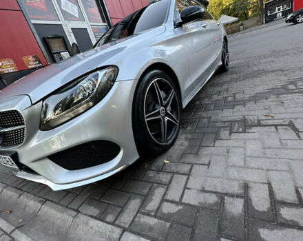 Серый Мерседес Ц-Класс, объемом двигателя 1.99 л и пробегом 122 тыс. км за 25000 $, фото 1 на Automoto.ua