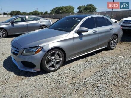Серый Мерседес Ц-Класс, объемом двигателя 2 л и пробегом 69 тыс. км за 3500 $, фото 1 на Automoto.ua