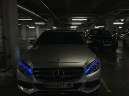 Серый Мерседес Ц-Класс, объемом двигателя 2.2 л и пробегом 253 тыс. км за 17500 $, фото 1 на Automoto.ua