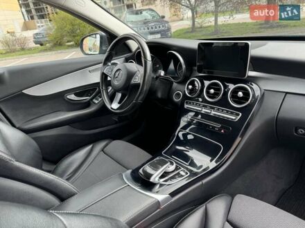 Серый Мерседес Ц-Класс, объемом двигателя 1.6 л и пробегом 227 тыс. км за 16500 $, фото 1 на Automoto.ua