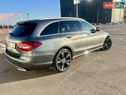 Мерседес Ц-Класс 2019 в Одессе на Automoto.ua Серый Мерседес Ц-Класс, объемом двигателя 1.95 л и пробегом 213 тыс. км за 19890 $, фото 1 на Automoto.ua