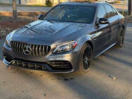 Серый Мерседес Ц-Класс, объемом двигателя 4 л и пробегом 32 тыс. км за 19900 $, фото 1 на Automoto.ua