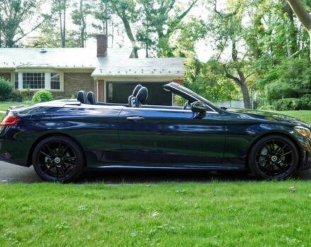 Синий Мерседес Ц-Класс, объемом двигателя 2 л и пробегом 32 тыс. км за 9000 $, фото 3 на Automoto.ua