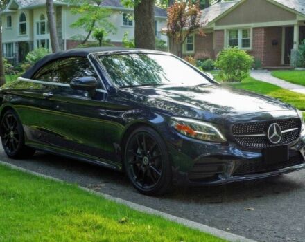 Синий Мерседес Ц-Класс, объемом двигателя 2 л и пробегом 32 тыс. км за 9000 $, фото 2 на Automoto.ua