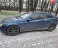 Синий Мерседес Ц-Класс, объемом двигателя 2.3 л и пробегом 254 тыс. км за 4100 $, фото 1 на Automoto.ua
