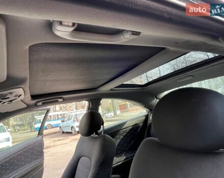 Синій Мерседес Ц-Клас, об'ємом двигуна 2 л та пробігом 223 тис. км за 3950 $, фото 22 на Automoto.ua