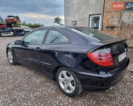 Синий Мерседес Ц-Класс, объемом двигателя 2 л и пробегом 223 тыс. км за 4500 $, фото 31 на Automoto.ua