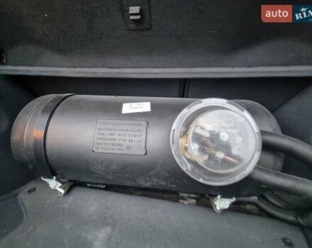 Синий Мерседес Ц-Класс, объемом двигателя 2 л и пробегом 223 тыс. км за 4500 $, фото 5 на Automoto.ua