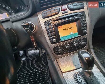 Синий Мерседес Ц-Класс, объемом двигателя 2 л и пробегом 223 тыс. км за 4500 $, фото 3 на Automoto.ua