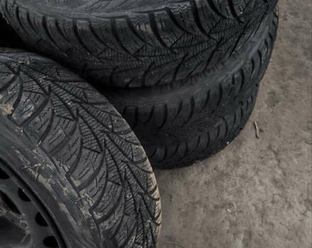 Синий Мерседес Ц-Класс, объемом двигателя 2 л и пробегом 180 тыс. км за 4444 $, фото 37 на Automoto.ua