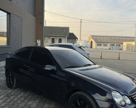 Синий Мерседес Ц-Класс, объемом двигателя 2 л и пробегом 180 тыс. км за 4444 $, фото 13 на Automoto.ua