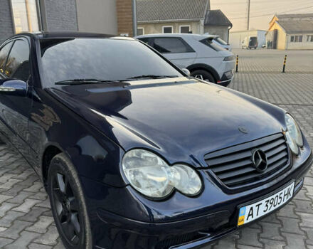 Синий Мерседес Ц-Класс, объемом двигателя 2 л и пробегом 180 тыс. км за 4444 $, фото 15 на Automoto.ua