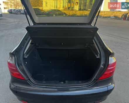 Синий Мерседес Ц-Класс, объемом двигателя 1.8 л и пробегом 200 тыс. км за 4900 $, фото 8 на Automoto.ua