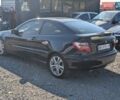 Мерседес Ц-Класс 2005 в Ровно на Automoto.ua Синий Мерседес Ц-Класс, объемом двигателя 2.1 л и пробегом 305 тыс. км за 6450 $, фото 17 на Automoto.ua