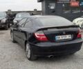 Синій Мерседес Ц-Клас, об'ємом двигуна 2.1 л та пробігом 306 тис. км за 6450 $, фото 14 на Automoto.ua