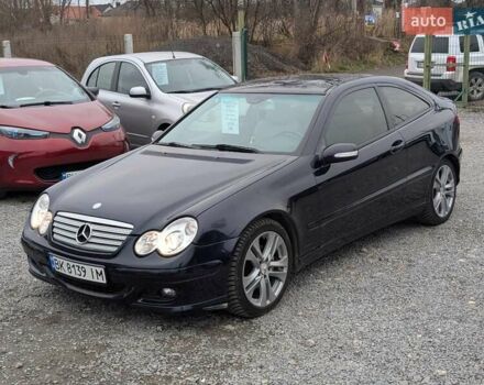 Синій Мерседес Ц-Клас, об'ємом двигуна 2.1 л та пробігом 306 тис. км за 6450 $, фото 4 на Automoto.ua