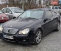 Синий Мерседес Ц-Класс, объемом двигателя 2.1 л и пробегом 306 тыс. км за 6450 $, фото 1 на Automoto.ua