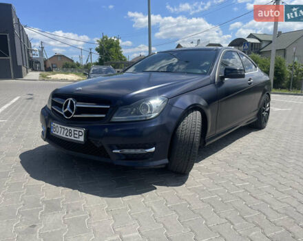 Синий Мерседес Ц-Класс, объемом двигателя 1.8 л и пробегом 170 тыс. км за 13700 $, фото 28 на Automoto.ua