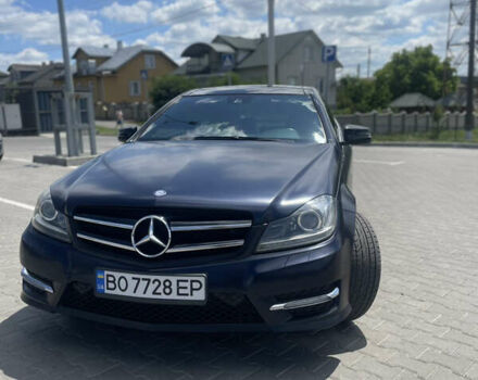 Синий Мерседес Ц-Класс, объемом двигателя 1.8 л и пробегом 170 тыс. км за 13700 $, фото 3 на Automoto.ua