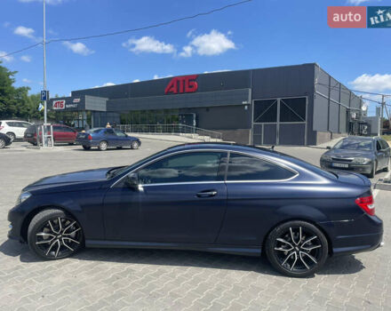 Синий Мерседес Ц-Класс, объемом двигателя 1.8 л и пробегом 170 тыс. км за 13700 $, фото 29 на Automoto.ua