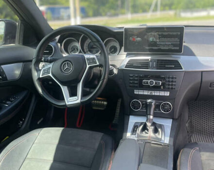 Синий Мерседес Ц-Класс, объемом двигателя 1.8 л и пробегом 170 тыс. км за 13700 $, фото 38 на Automoto.ua