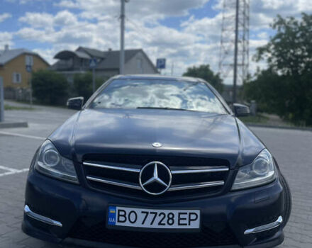 Синий Мерседес Ц-Класс, объемом двигателя 1.8 л и пробегом 170 тыс. км за 13700 $, фото 13 на Automoto.ua