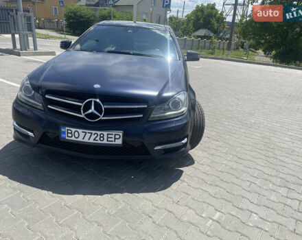 Синій Мерседес Ц-Клас, об'ємом двигуна 1.8 л та пробігом 170 тис. км за 14000 $, фото 27 на Automoto.ua