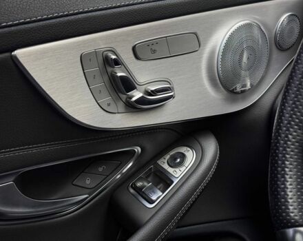 Синий Мерседес Ц-Класс, объемом двигателя 3 л и пробегом 121 тыс. км за 33000 $, фото 9 на Automoto.ua