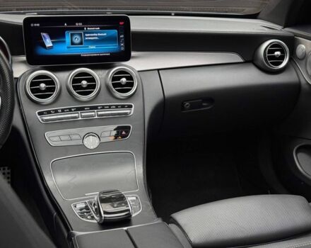 Синий Мерседес Ц-Класс, объемом двигателя 3 л и пробегом 121 тыс. км за 33000 $, фото 6 на Automoto.ua